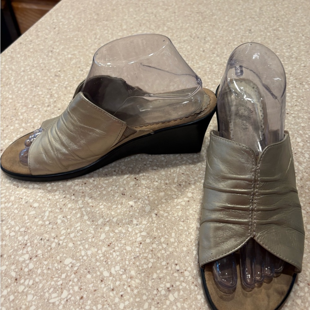 Women's Brazilian Gold Wedge Sandals